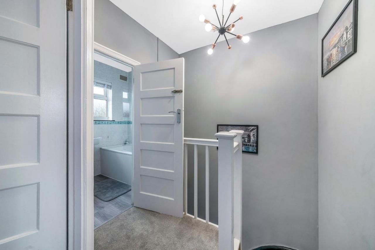 Вилла Stunning 3Br House W Garden & Parking In Richmond Кью Экстерьер фото