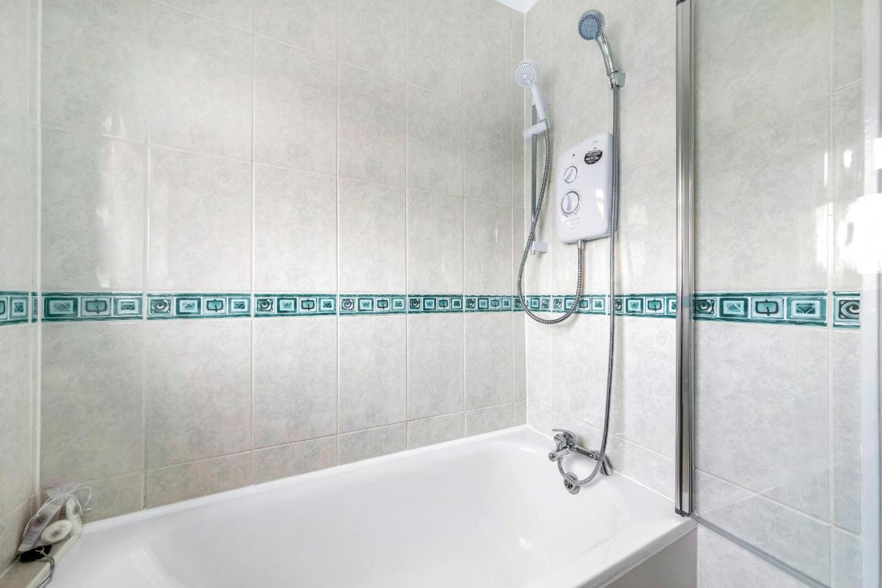 Вилла Stunning 3Br House W Garden & Parking In Richmond Кью Экстерьер фото